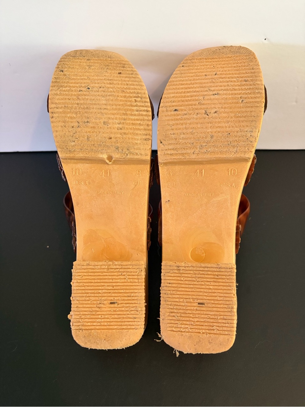 Vintage Italian made wooden slides with triple tortoiseshell Vinyl/Lucite Straps - Picture 5 of 6